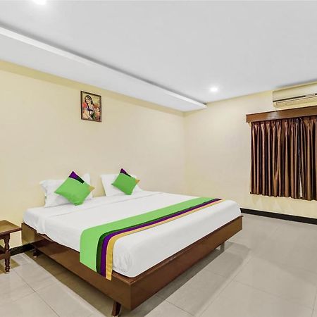 Treebo B Coral, 2 Km From Promenade Beach Pondicherry Exterior foto