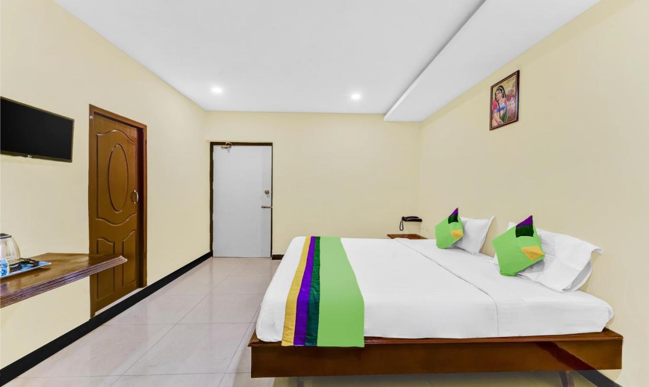 Treebo B Coral, 2 Km From Promenade Beach Pondicherry Exterior foto